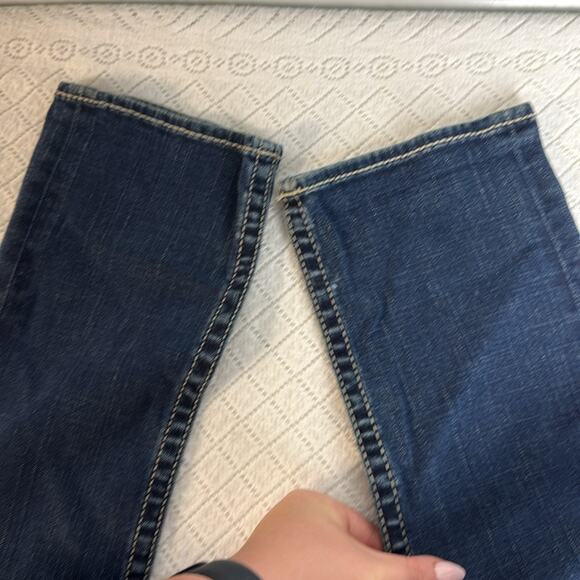 True Religion Women’s Blue Boot Cut Jeans with Signature Stitching 28 - Picture 5 of 7